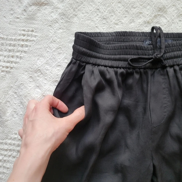 Fidelity Black Tencel  Lightweight Causal Jogger Pant - Picture 5 of 12